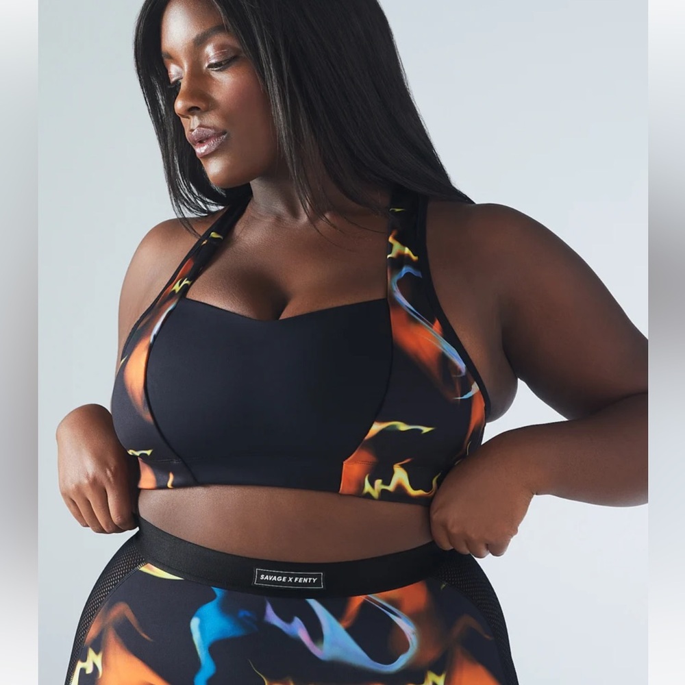 Savage X Fenty Fast Lane Flames Medium Impact Sports Bra Trendy